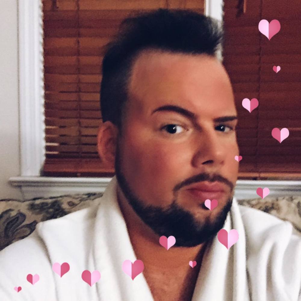 Meet your Posher, Daniel